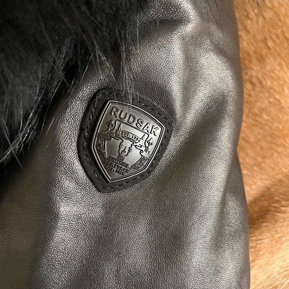 Rudsak ADALI down coat with blue fox fur & signature Mackage collar - Picture 2 of 8